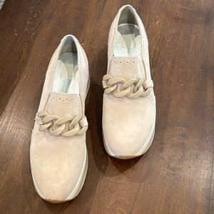 Dolce Vita Size 10 Jhenee Sneakers